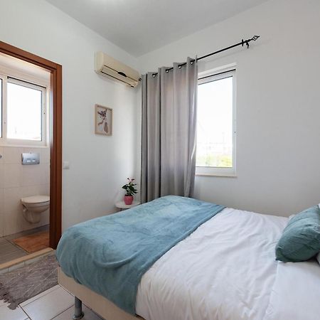 Villa Perla ลาร์ดอส ภายนอก รูปภาพ