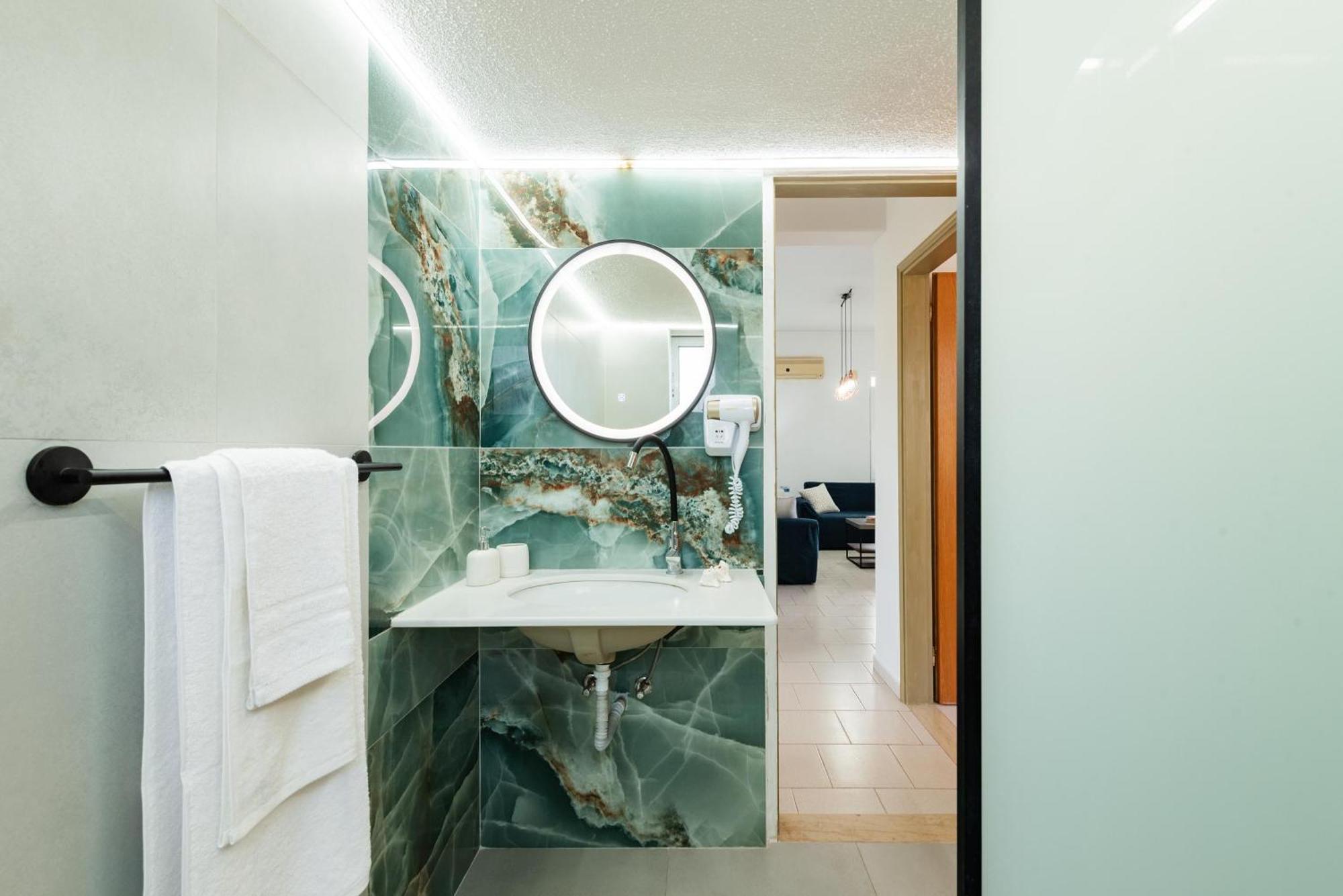 Villa Perla ลาร์ดอส ภายนอก รูปภาพ